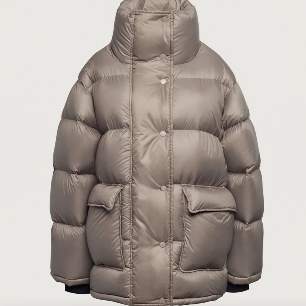 Khaki Puffer Winter Jacket. Size XS. Oversized. Oak + Fort